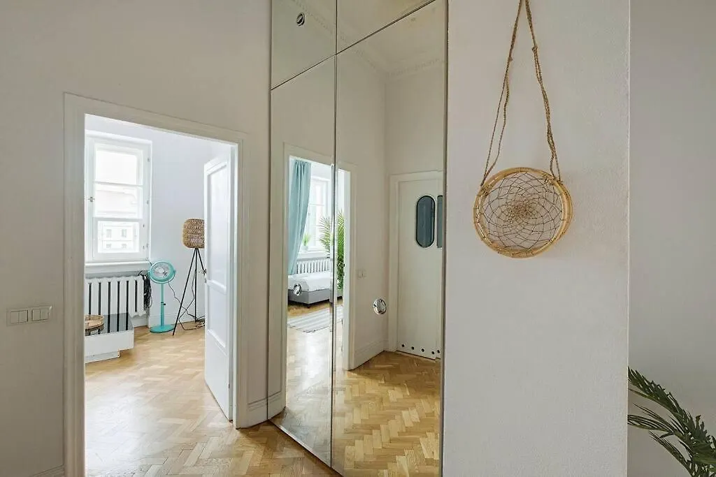 Top Place*Unique Royal Route View*4 Bedrooms*6Beds Warszawa Apartament